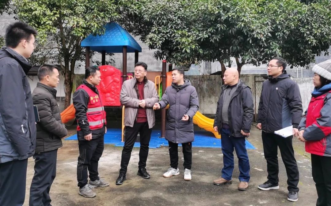 走訪慰問暖人心 情系鄉村促振興